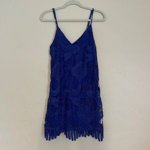 EUC Express lace shift dress
